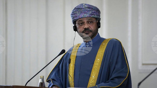 Вратата за дипломация между САЩ и Иран остава отворена въпреки атаките, смята посредникът Оман