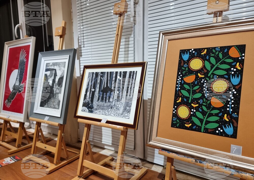 Варна - школа „Дедал“ - годишна среща - сборна изложба