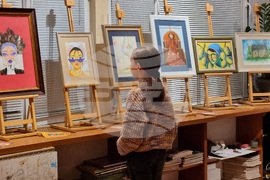 Варна - школа „Дедал“ - годишна среща - сборна изложба