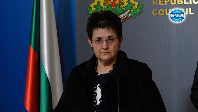 Един от основните приоритети на служебното правителство е запазването на фискалната стабилност на страната и устойчивите публични финанси, заяви вицепремиерът Петкова