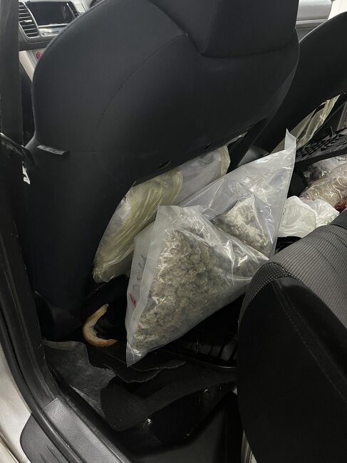 Апелативна прокуратура – Пловдив: По искане на Окръжна прокуратура – Хасково съдът задържа двама обвиняеми за контрабанда и опит за контрабанда на марихуана през ГКПП „Капитан Андреево“