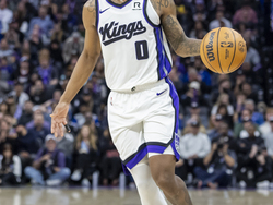 Mavericks Kings Basketball