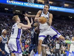 Mavericks Kings Basketball