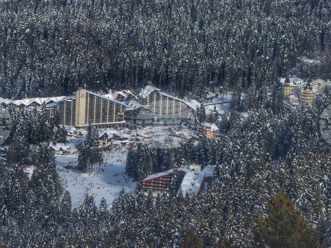 Revenue Agency Detects Malpractices at 479 Commercial Outlets in Mountain Resorts since January