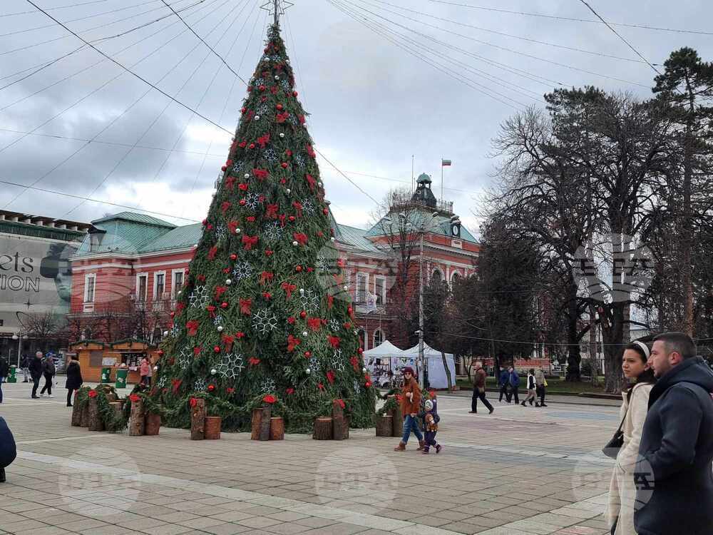 С празничен концерт ще бъде посрещната 2025 година на площад "Велбъжд" в Кюстендил