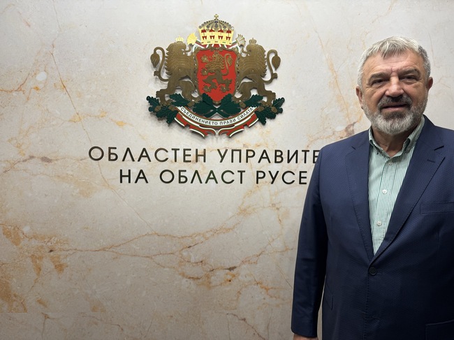 Областният управител на Русе Драгомир Драганов: Нека отбелязването на Новата година не бъде просто акт на прелистване на календара, а смела крачка напред