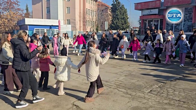 Над 300 са тази година участниците в станчинарската група на петричкия квартал „Виздол“