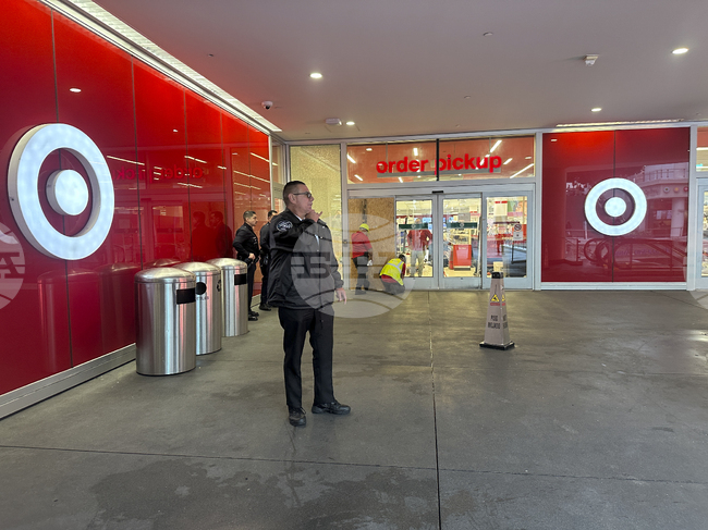 Британска търговска верига предлага на клиентите си награда от една лира, ако сигнализират за кражба