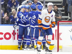 Islanders Leafs Hockey