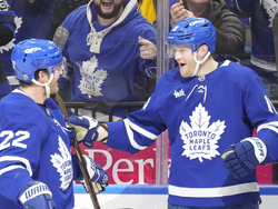 Islanders Leafs Hockey