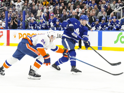 Islanders Leafs Hockey