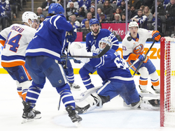 Islanders Leafs Hockey