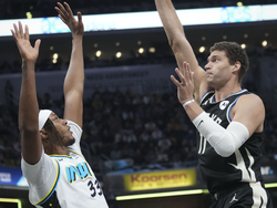 Bucks Pacers Basketball