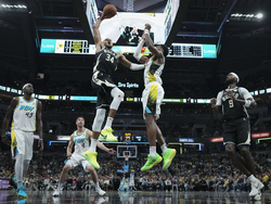 Bucks Pacers Basketball