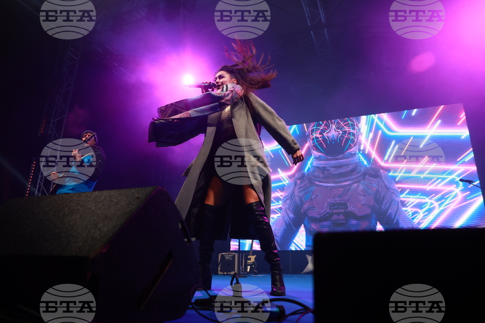 Площад „Княз Александър I” - Новогодишен концерт