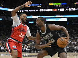 Clippers Spurs Basketball