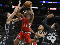 Clippers Spurs Basketball