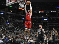 Clippers Spurs Basketball