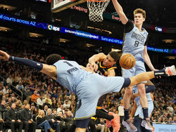 APTOPIX Grizzlies Suns Basketball
