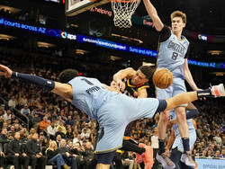 APTOPIX Grizzlies Suns Basketball