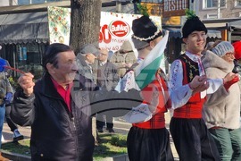 Шумен - Късметлийско хоро - 1 януари