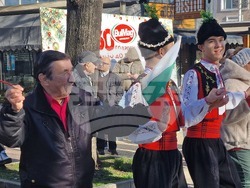 Шумен - Късметлийско хоро - 1 януари