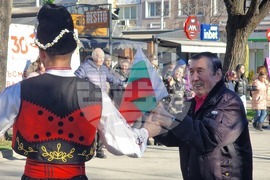 Шумен - Късметлийско хоро - 1 януари