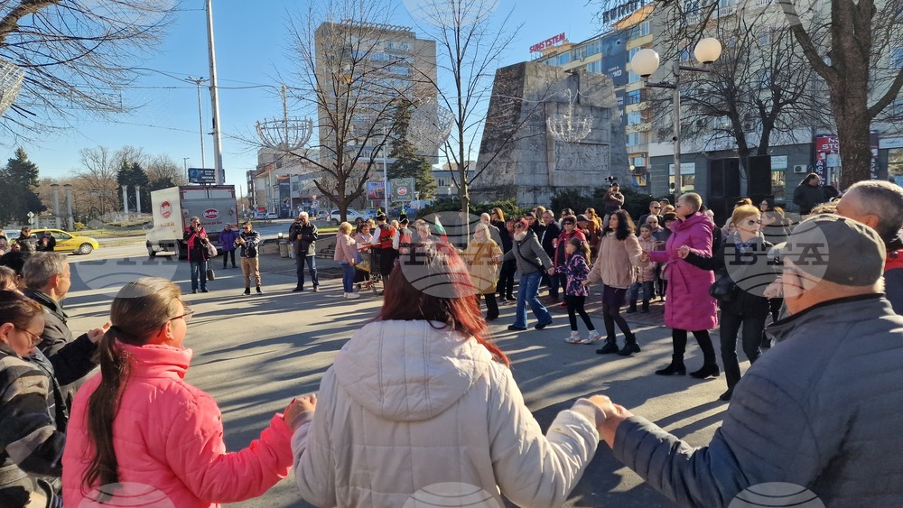 Шумен - Късметлийско хоро - 1 януари