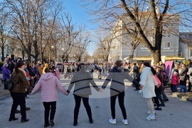 Шумен - Късметлийско хоро - 1 януари