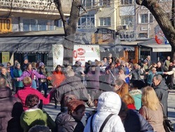 Шумен - Късметлийско хоро - 1 януари