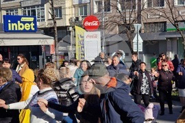 Шумен - Късметлийско хоро - 1 януари