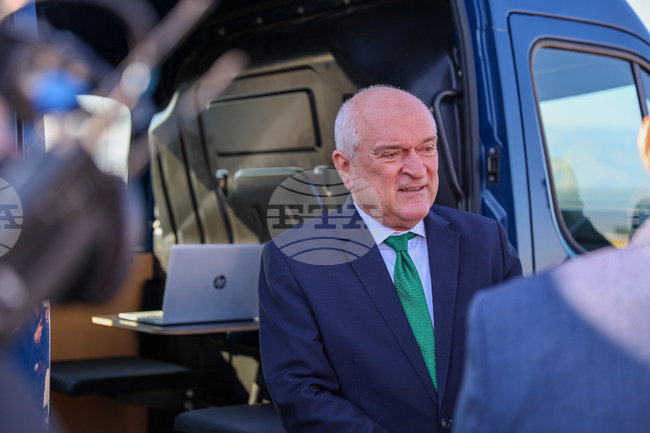 Служебният премиер Димитър Главчев разпореди незабавни мерки за гарантиране на безпроблемното преминаване на границата при Русе