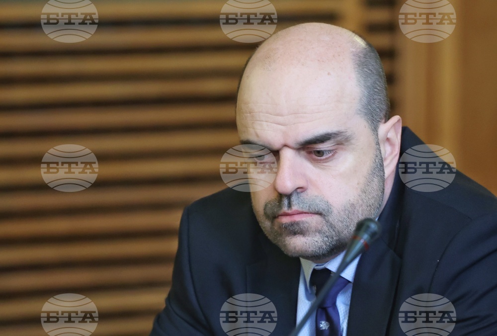 МО - ръководство - пресконференция - Антон Ластарджиев