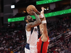 Mavericks Rockets Basketball