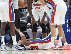 Magic Pistons Basketball