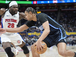 Magic Pistons Basketball