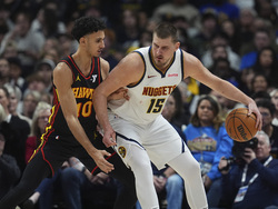 Hawks Nuggets Basketball