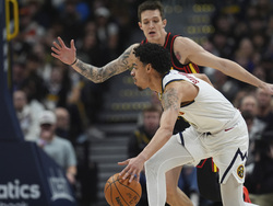 Hawks Nuggets Basketball