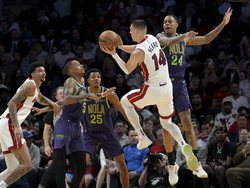Pelicans Heat Basketball