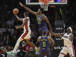 Pelicans Heat Basketball