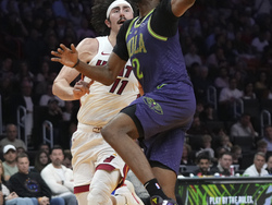 Pelicans Heat Basketball