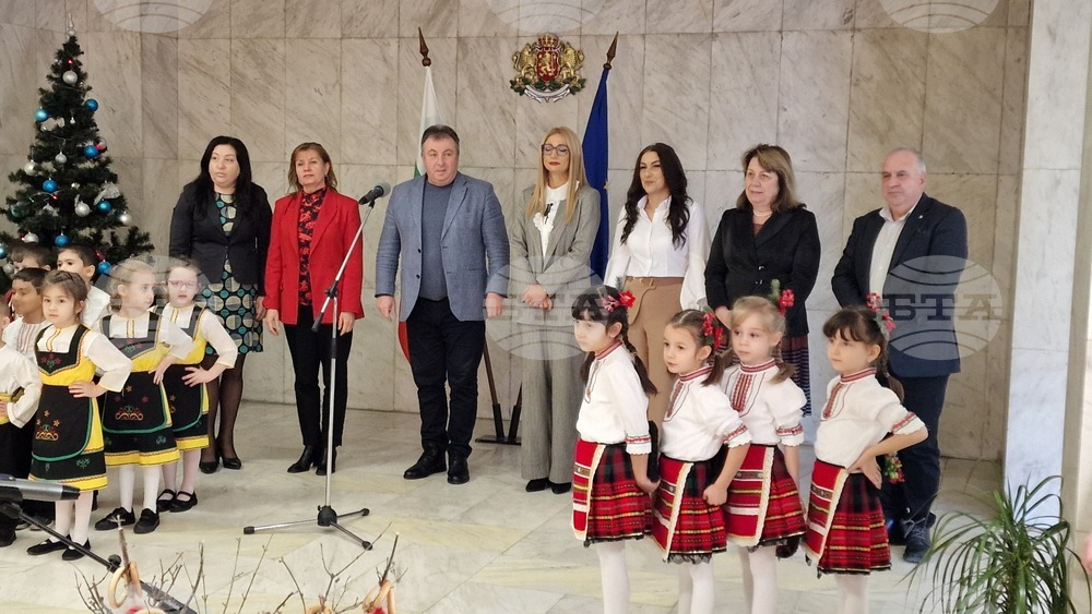Шумен - сурвакари - Детска градина "Звънче"