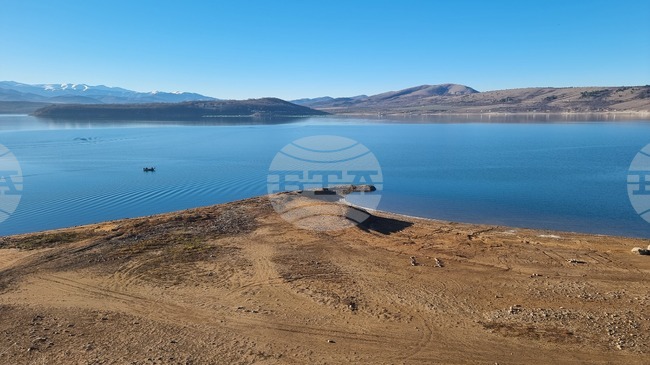 Нивото на водата в язовирите до турския курорт Бодрум е спаднало драстично, предупреждават местните власти 