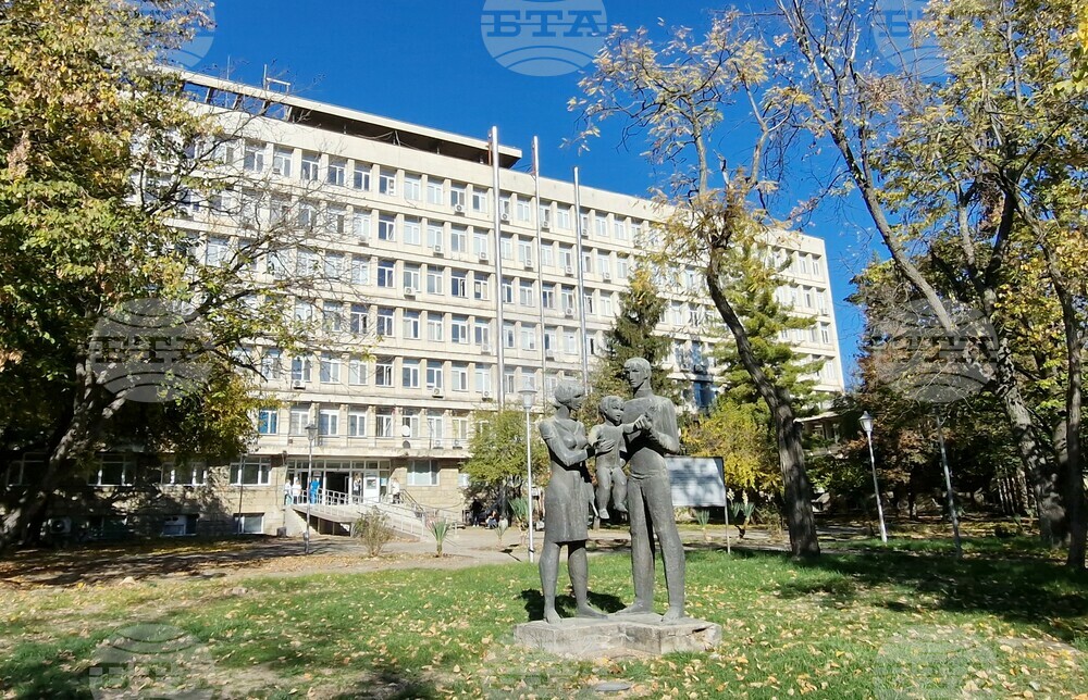 Областната болница във Велико Търново обяви свободни позиции за нови специализанти по 25 специалности