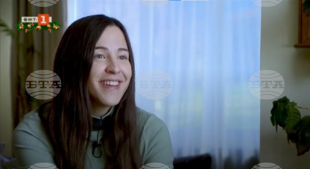 Young Woman Lives Her Dream of Saving the Bees