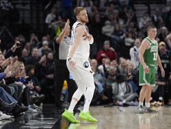 Celtics Timberwolves Basketball