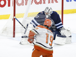 Ducks Jets Hockey