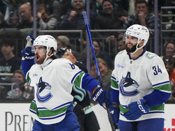 Canucks Kraken Hockey