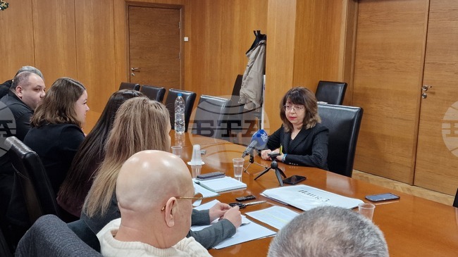 Стефка Маринова беше допусната до втория етап на конкурса за управител на ДКЦ 1 в Шумен, тя е единственият кандидат за поста