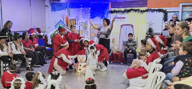 Коледен спектакъл се състоя в училище „Паисий Хилендарски“ в Лимасол